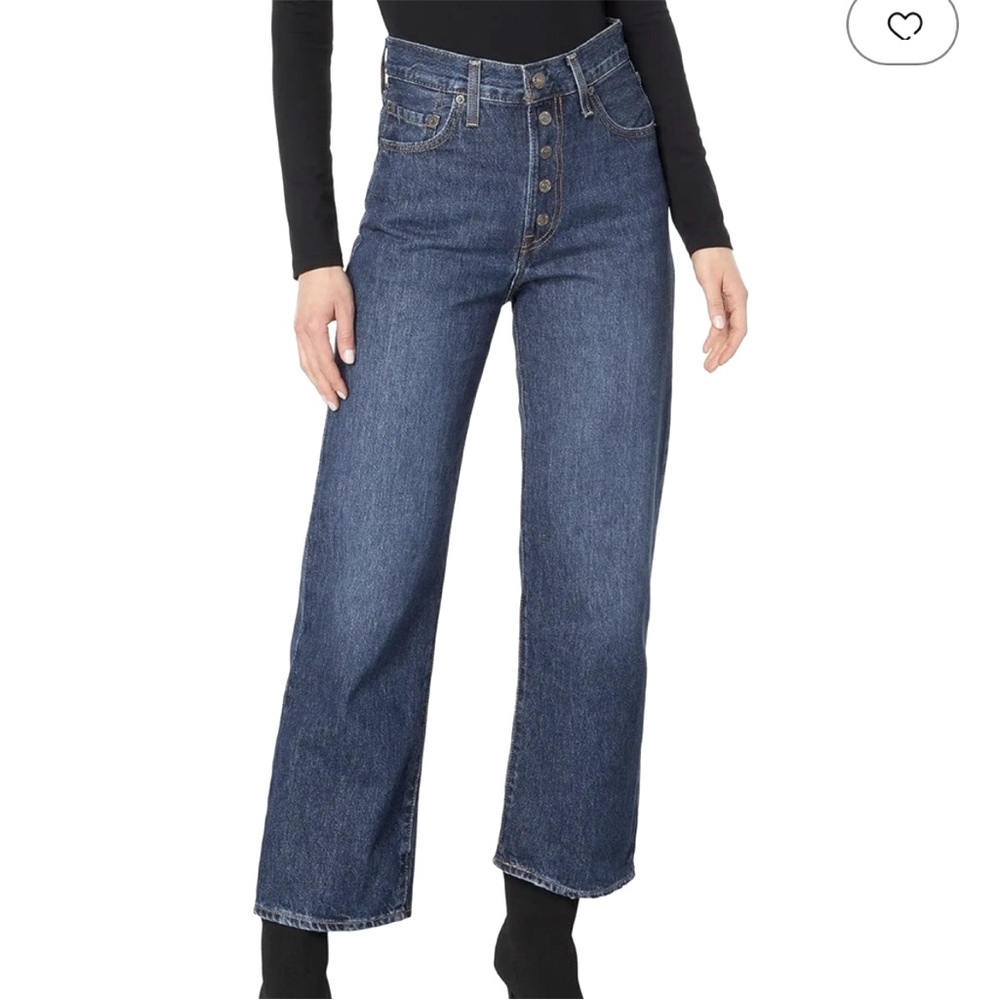 💙 Levi’s Ribcage Straight Ankle Jeans size 26 medium wash high waisted snap fly